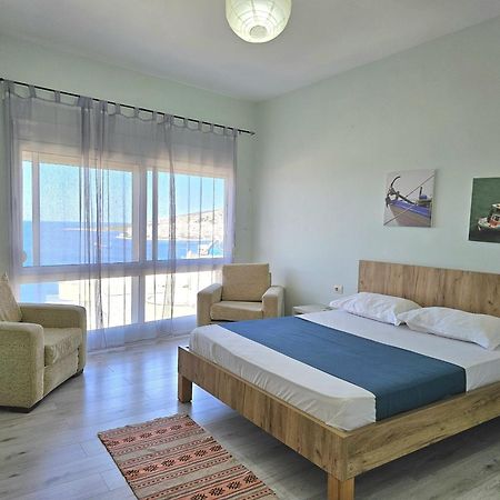 Ferienwohnung Sunset Penthouse Sarandë Exterior foto