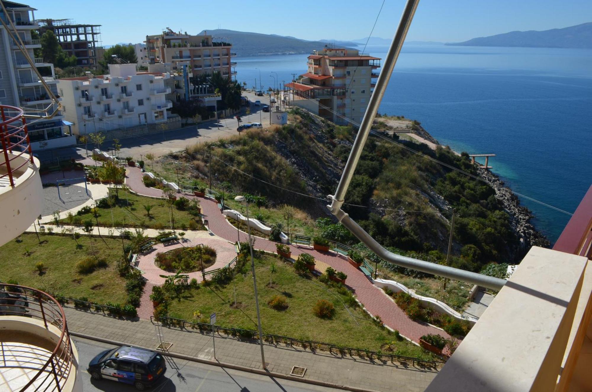 Ferienwohnung Sunset Penthouse Sarandë Exterior foto