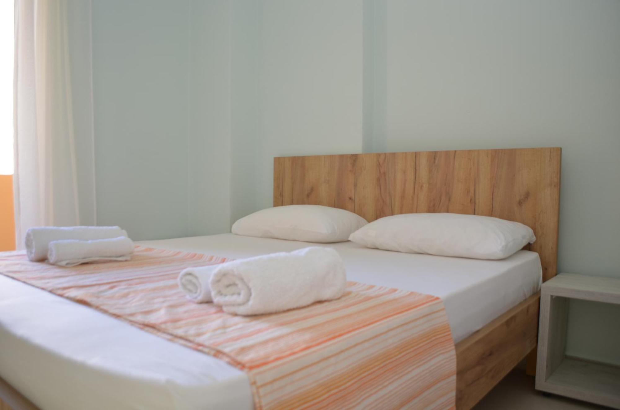Ferienwohnung Sunset Penthouse Sarandë Exterior foto