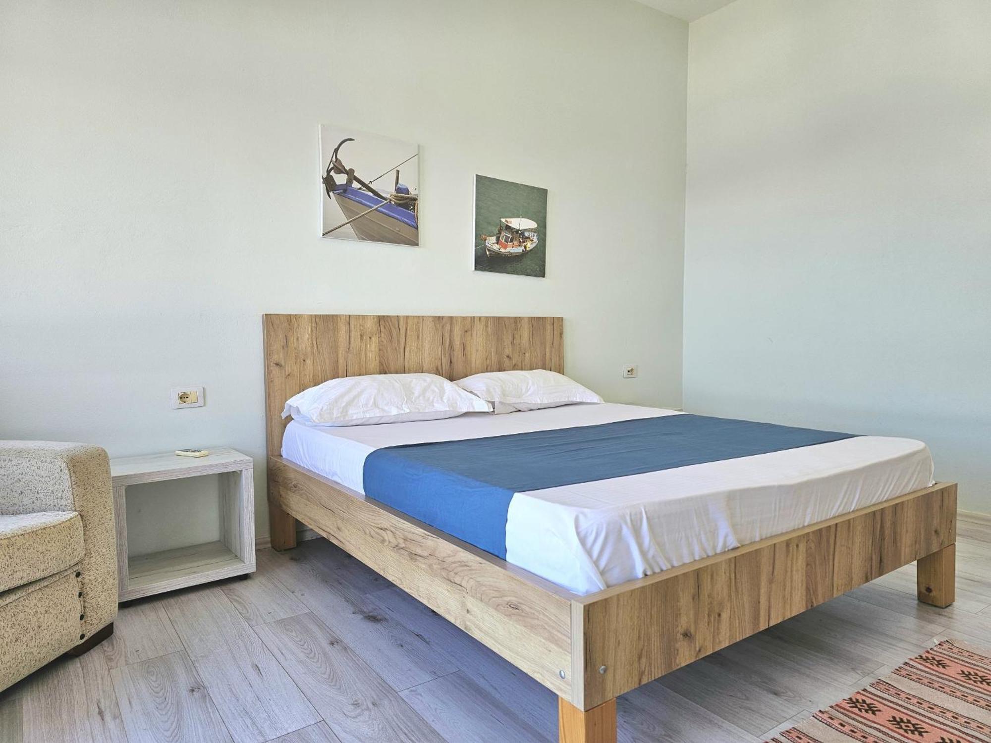 Ferienwohnung Sunset Penthouse Sarandë Exterior foto